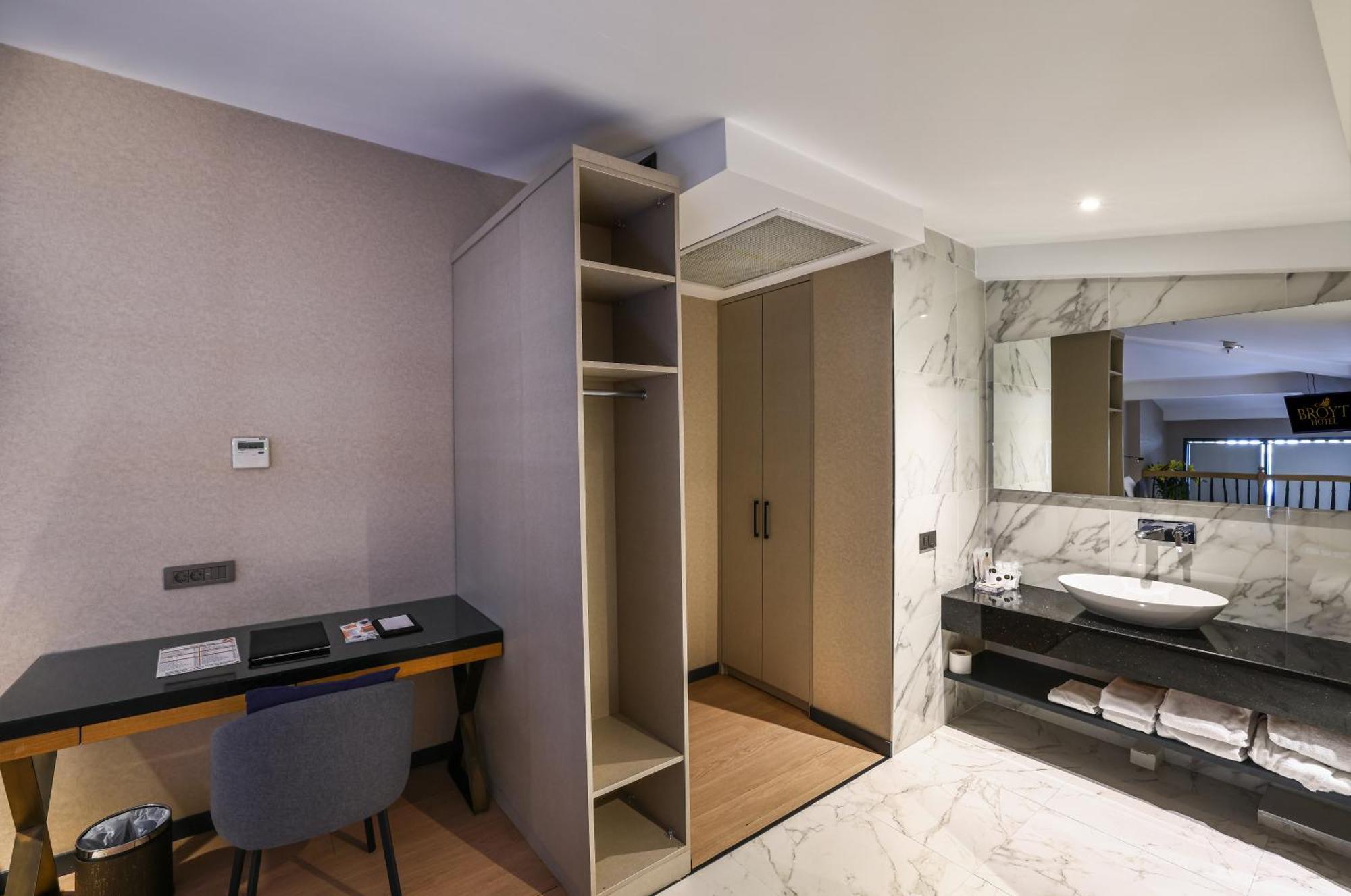 Broyt Hotel Istanbul Eksteriør billede